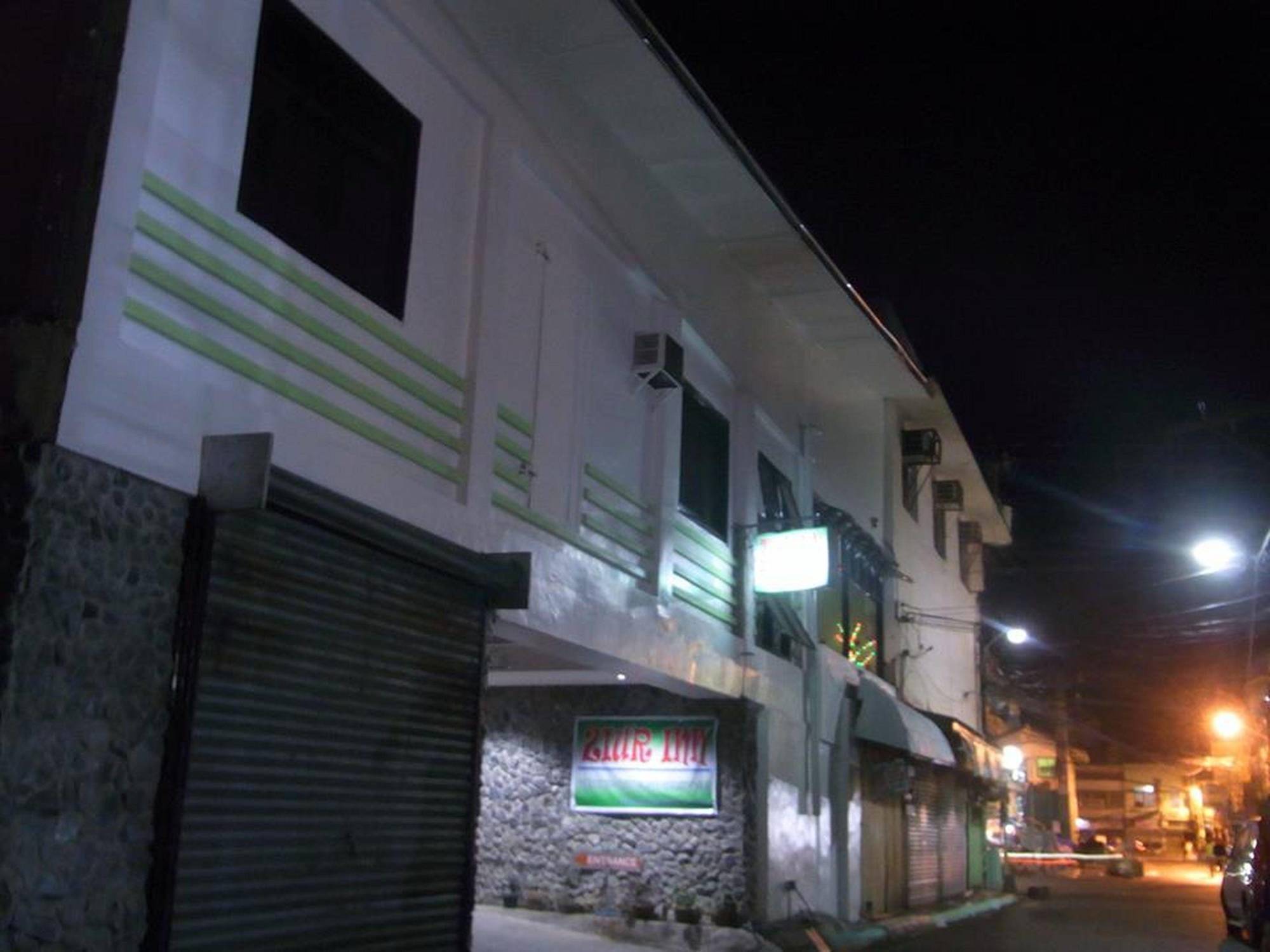 Ziur Inn Laoag Exterior photo